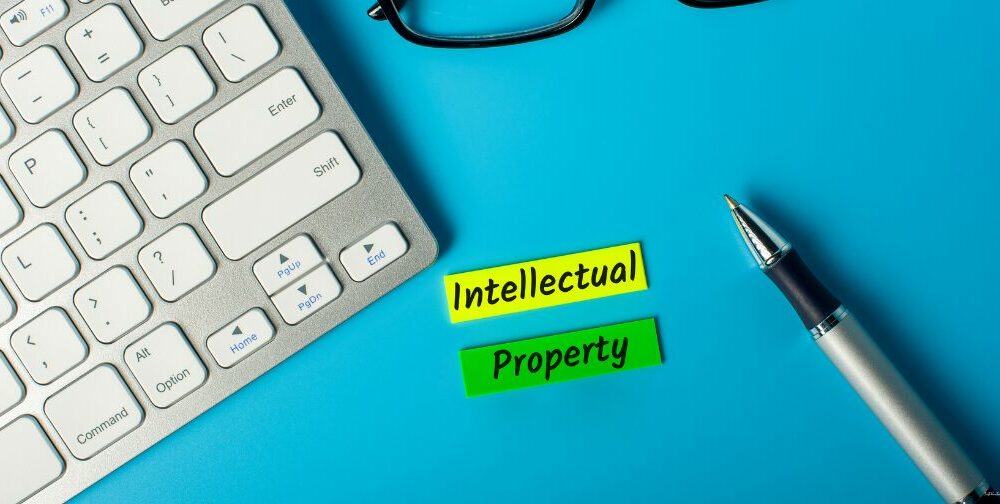 the-legal-implications-of-creating,-distributing,-and-promoting-altered-apks:-how-it-infringes-on-intellectual-property-rights-of-original-app-developers